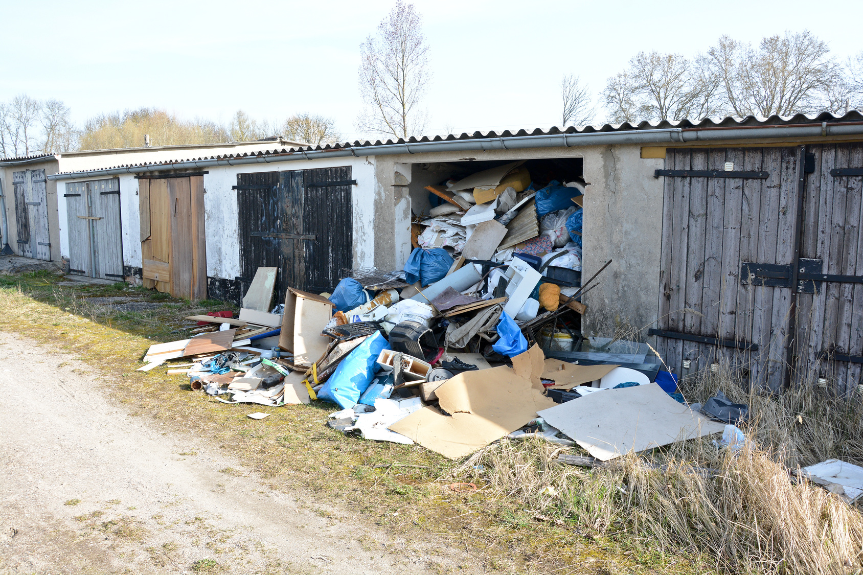 Entrümpelung eines Kellers durch Maaß Gebäudedienste in Neumünster