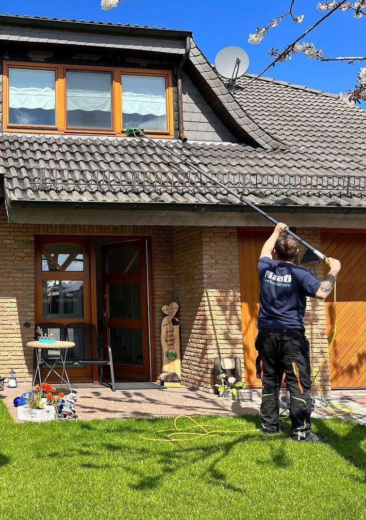 Professionelle Glas- und Fensterreinigung durch Maaß Gebäudedienste